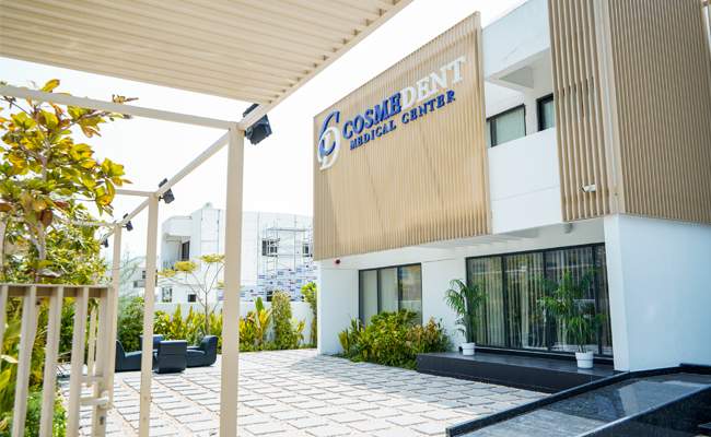 Cosmedent Medical Center Dubai – Modern Exterior View of Dental and Aesthetic Clinic