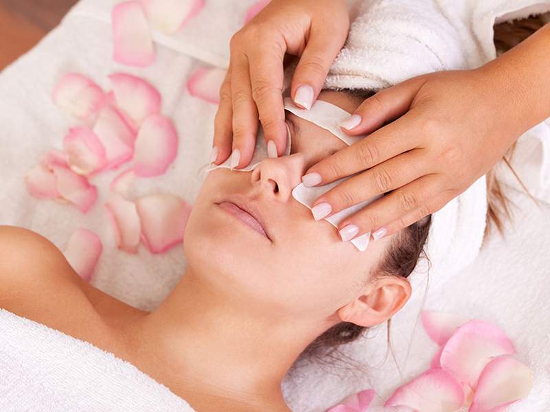 Under-eye filler treatment for reducing dark circles and puffiness at Cosmedent Medical Center Dubai